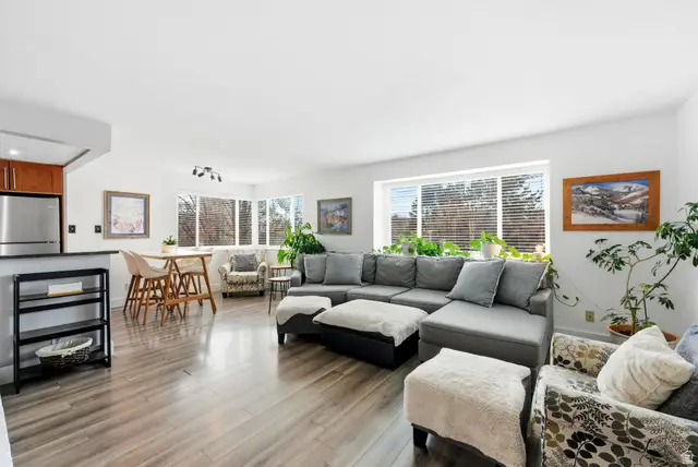 2220 E Murray Holladay Rd S #101, Holladay, UT 84117 - Image #1