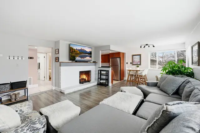 2220 E Murray Holladay Rd S #101, Holladay, UT 84117 - Image #2