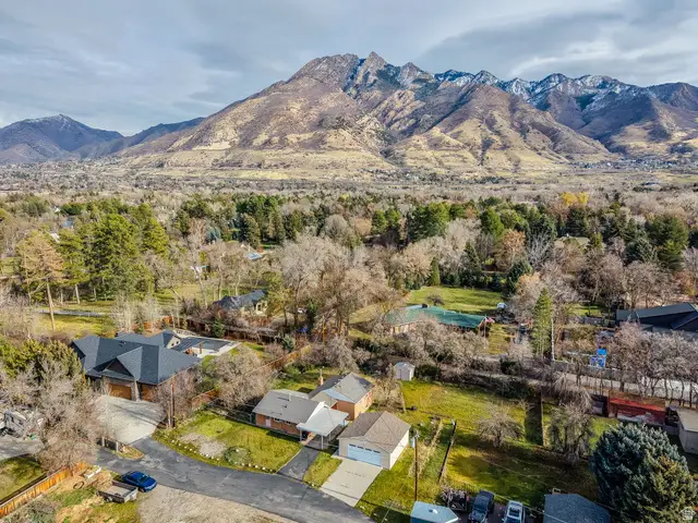 2225 E Fardown Ave, Holladay, UT 84121 - Image #2
