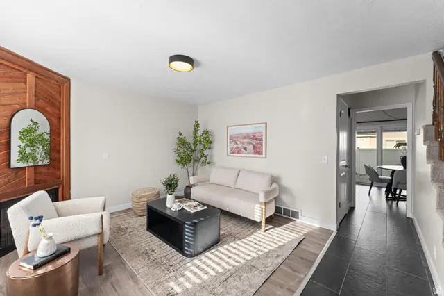 857 E 575 N, Layton, UT 84041 - Image #2