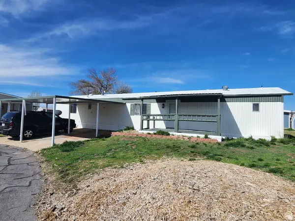 2600 N Hill Field Rd #108, Layton, UT 84041