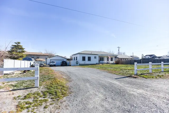 10 N Cooley St, Grantsville, UT 84029 - Image #3