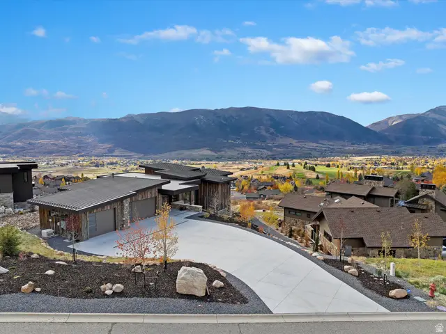 5731 E Porcupine Ridge Dr N, Eden, UT 84310 - Image #3
