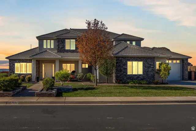 2334 S Last Chance Dr, Washington, UT 84780 - Image #2