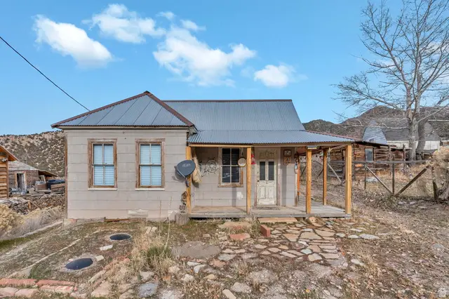 490 W Sioux Ave, Eureka, UT 84628 - Image #1