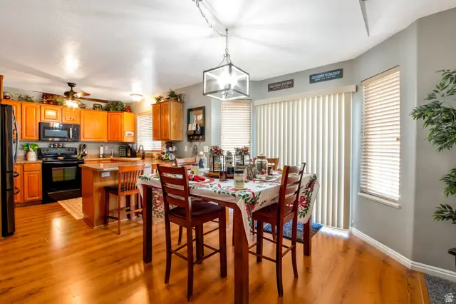 1924 W Silver Spur Way N, Farmington, UT 84025 - Image #3