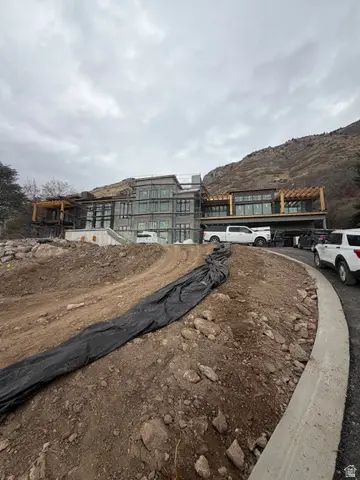 3726 Devonshire Dr, Provo, UT 84604