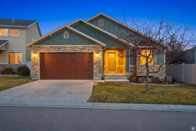 3856 W Coastal Dune Dr, South Jordan, UT 84009 - Image #1