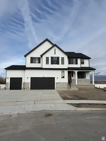 242 N Husker Ln #8, Saratoga Springs, UT 84043