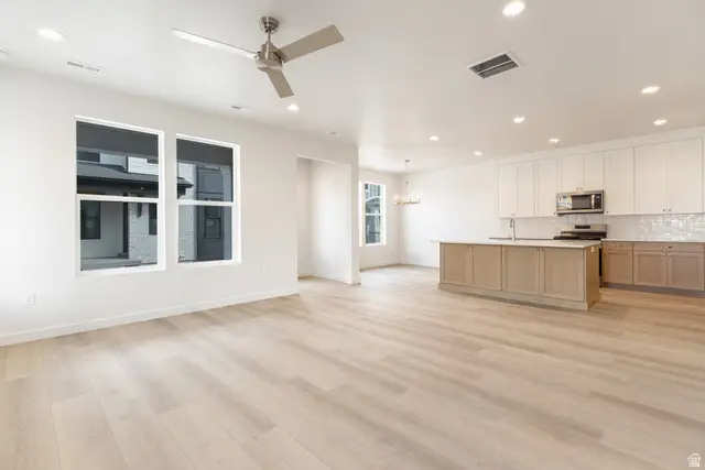 2822 W 2710 N #85, Plain City, UT 84404 - Image #3