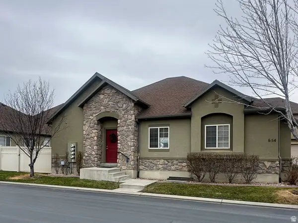 654 E Wyngate Pointe Ln, Draper, UT 84020