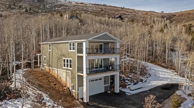 1175 S Choke Cherry Dr, Garden City, UT 84028 - #2