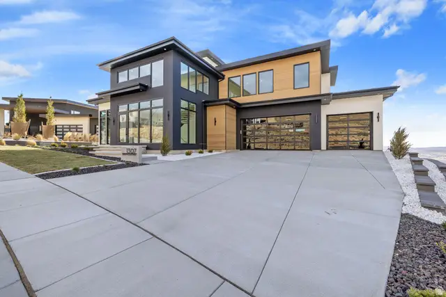 1307 W Annuvolato Way, Lehi, UT 84043 - #3