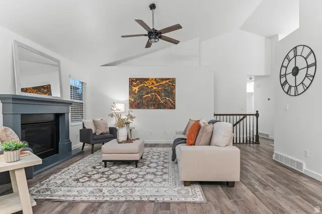 1512 N June Dr W, Farmington, UT 84025 - Image #3