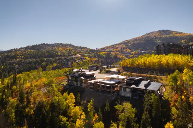 8909 Moonshadow Ct, Park City, UT 84060 - Image #3