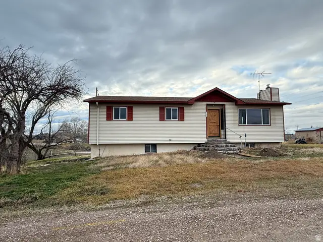 2932 S Arthur, American Falls, ID 83211 - #1