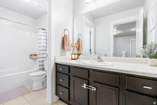 1574 W Quailhill Rd, Saratoga Springs, UT 84045 - #3