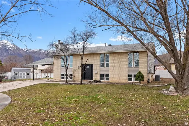 1212 N Virginia Ave, Harrisville, UT 84404 - Image #2