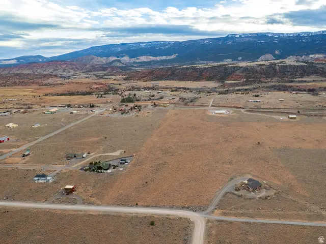 603 W 325 St N, Torrey, UT 84775 - Image #3