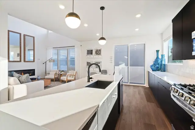 293 E Vaughn Ln S #15, Midvale, UT 84047 - Image #3