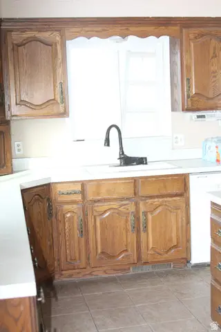 190 S Main St, Central Valley, UT 84754 - Image #2