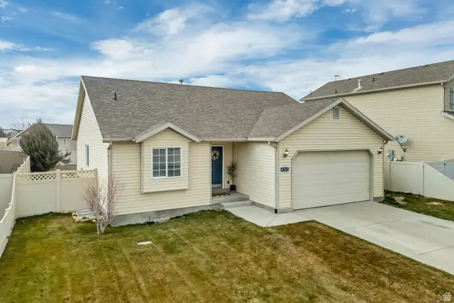 4313 N Saddle Horn Dr, Eagle Mountain, UT 84005 - Image #2