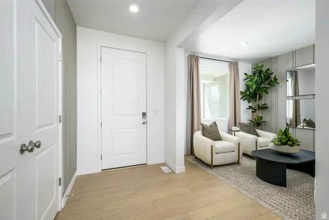 2076 E Hummingbird Dr #4102, Saratoga Springs, UT 84005 - Image #2