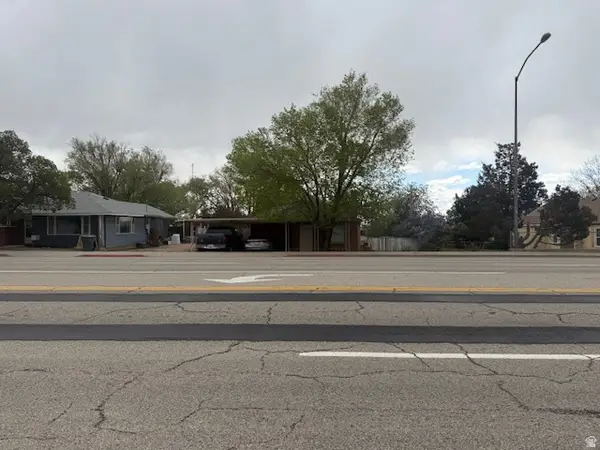 388 N Main St, Monticello, UT 84535