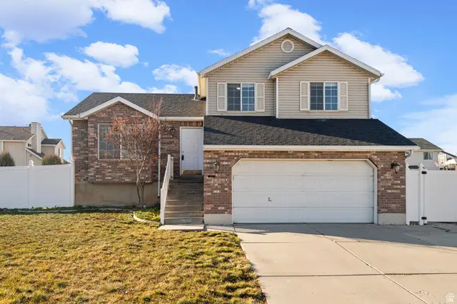 8246 S Creekwood Cir, West Jordan, UT 84088 - Image #1
