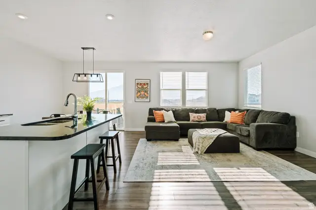 2485 W Wysteria Dr, Mapleton, UT 84664 - Image #2