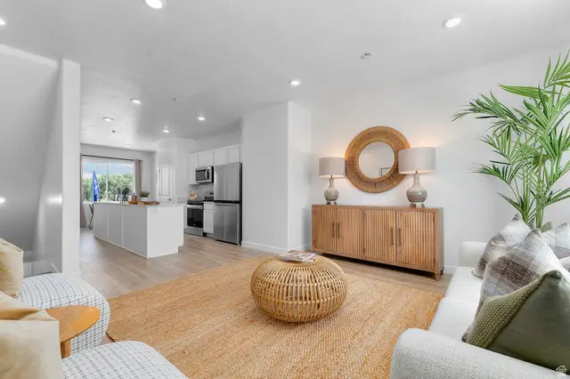 328 E 1275 N #120, Harrisville, UT 84404 - Image #2