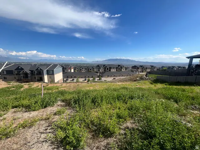 1057 W Seasons View Ct, Lehi, UT 84048 - Image #2