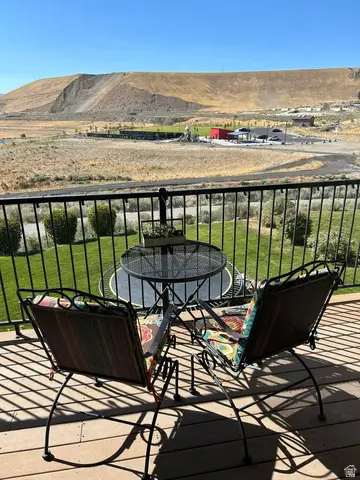 4863 N Shady Bend Ln, Lehi, UT 84043 - Image #2
