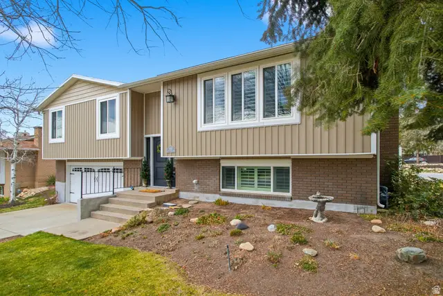 3533 E Country Manor Rd, Cottonwood Heights, UT 84121 - Image #1