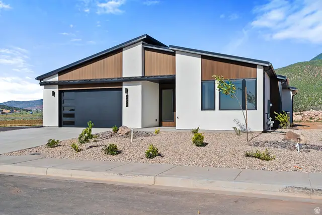 2629 S Mann Ln, Cedar City, UT 84720 - #1