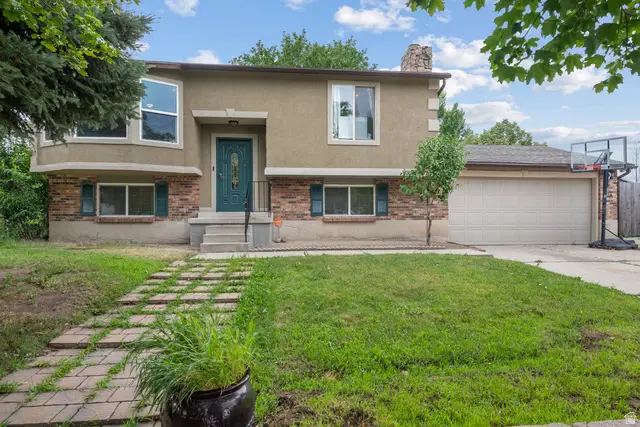 3305 W Kingsbrook Ave S, Taylorsville, UT 84129 - Image #1