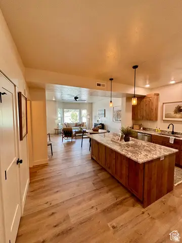 421 E White Sands Way #D, Orderville, UT 84758 - Image #2