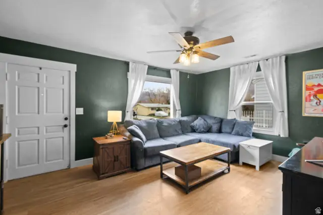 3 E Gibbs Cir, South Ogden, UT 84405 - Image #3