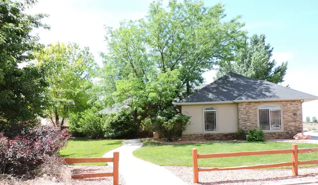 931 S Hillside Dr, Kanab, UT 84741 - Image #2