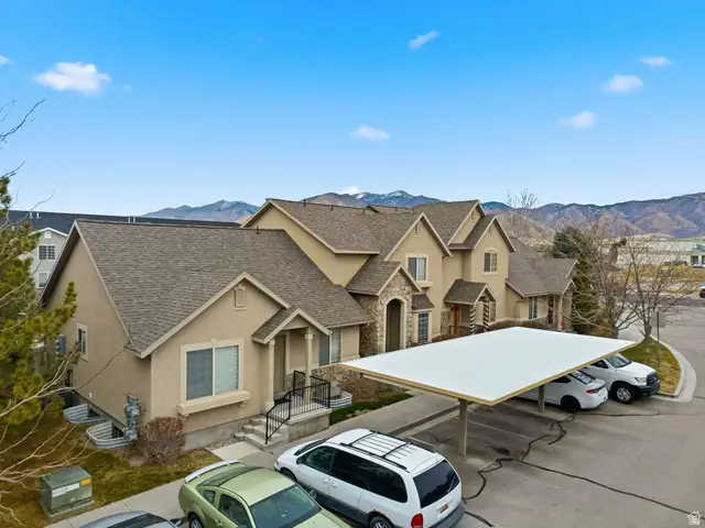 204 W Crescent View Ln N #111, Tooele, UT 84074 - Image #1