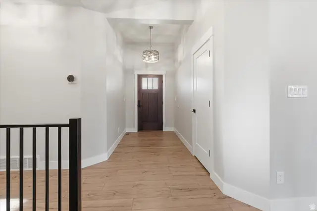 553 S Lake View Dr, Mantua, UT 84324 - Image #2