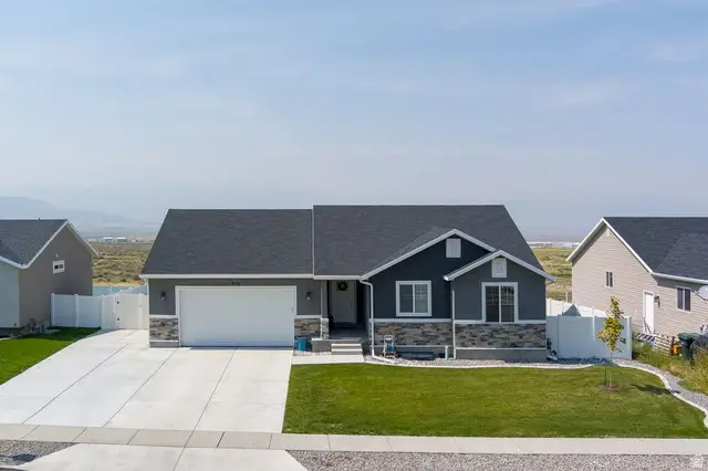 954 S 1050 W, Tooele, UT 84074 - Image #2