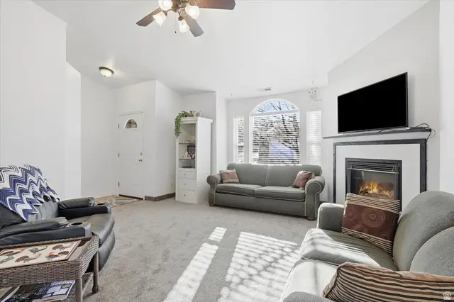 55 Mountain View Cir, Providence, UT 84332 - Image #2