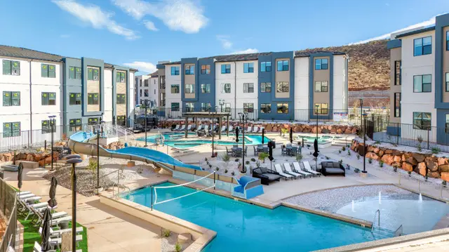 224 N Chaparral Dr #M203, Hurricane, UT 84737 - Image #1