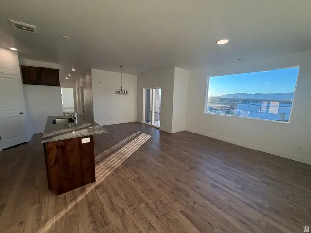 844 S 200 E #4-304, Spanish Fork, UT 84660 - Image #3