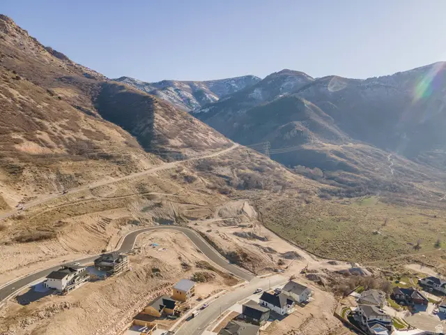 3032 N Mountain Rd #213, North Ogden, UT 84414 - Image #2