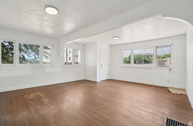 367 Franklin E, Ogden, UT 84401 - Image #3