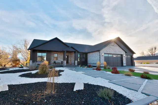 340 E 300 N, Moroni, UT 84646 - Image #1