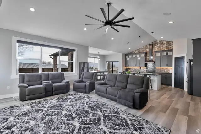 340 E 300 N, Moroni, UT 84646 - Image #3