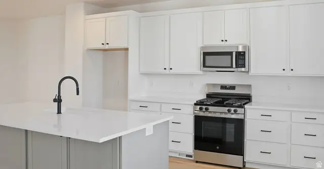 6921 W South Jordan Pkwy, South Jordan, UT 84009 - Image #2